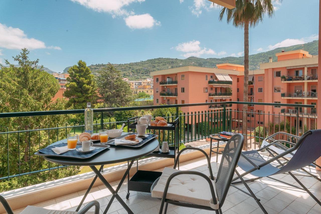 Sorrento Colors&Suites Exterior photo