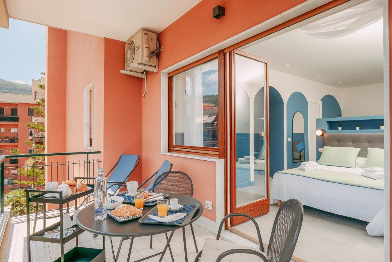 Sorrento Colors&Suites Exterior photo