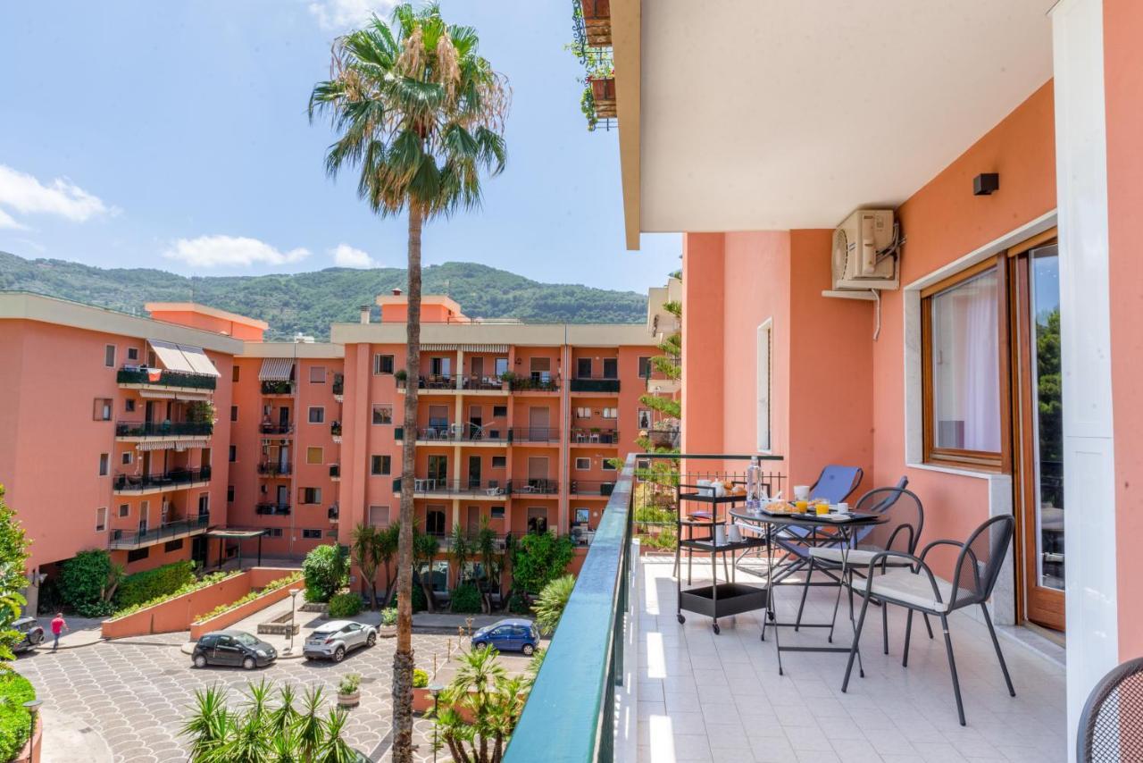 Sorrento Colors&Suites Exterior photo